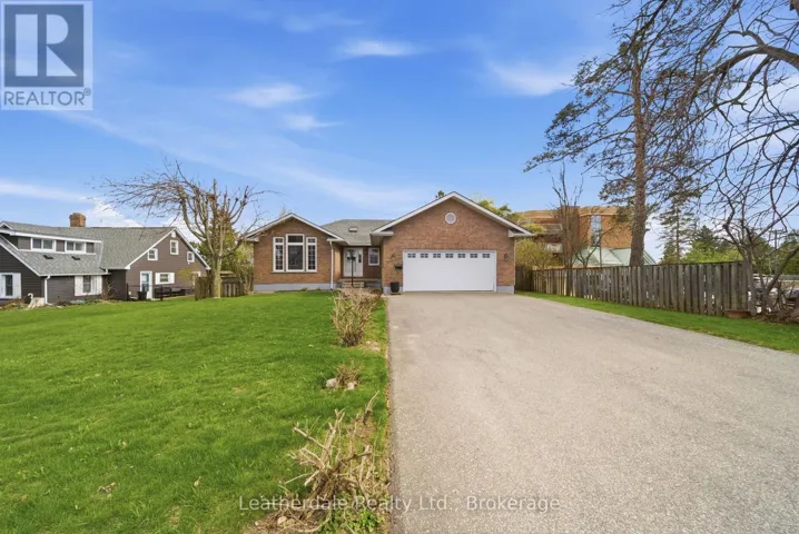 3 ROSEMARY ROAD, Orillia, Ontario L3V3P6