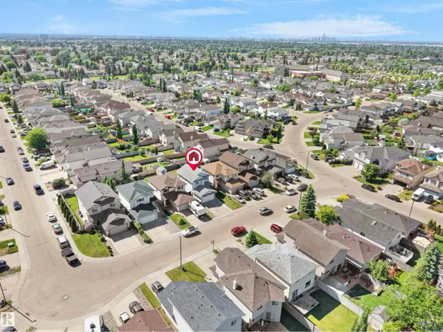 2418 32B ST NW, Edmonton, Alberta T6T1Y6