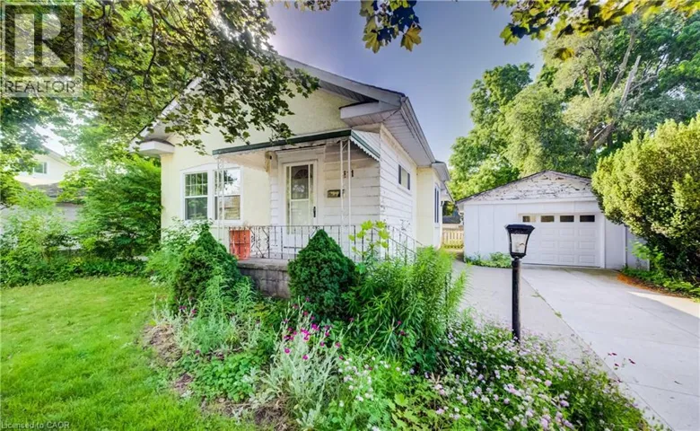 111 PINEWOOD Avenue, Cambridge, Ontario N3H2M3