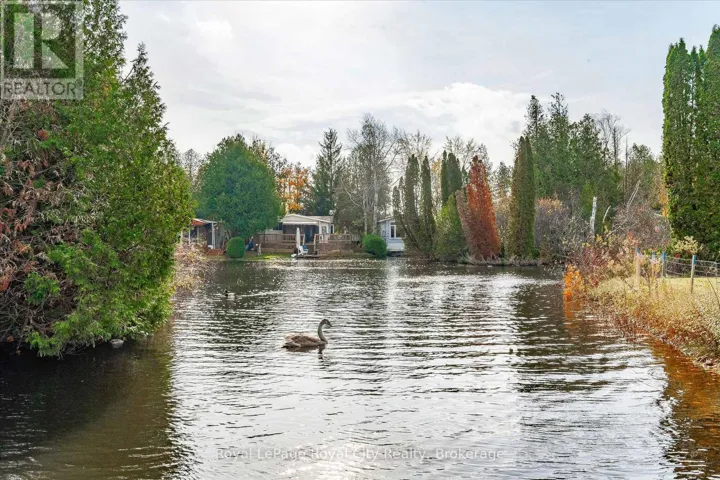 10 SPRUCE AVENUE, Puslinch, Ontario N0B2J0