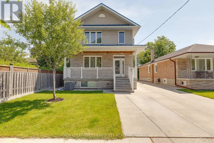 3 GAIR DRIVE, Toronto (Alderwood), Ontario M8W4P2