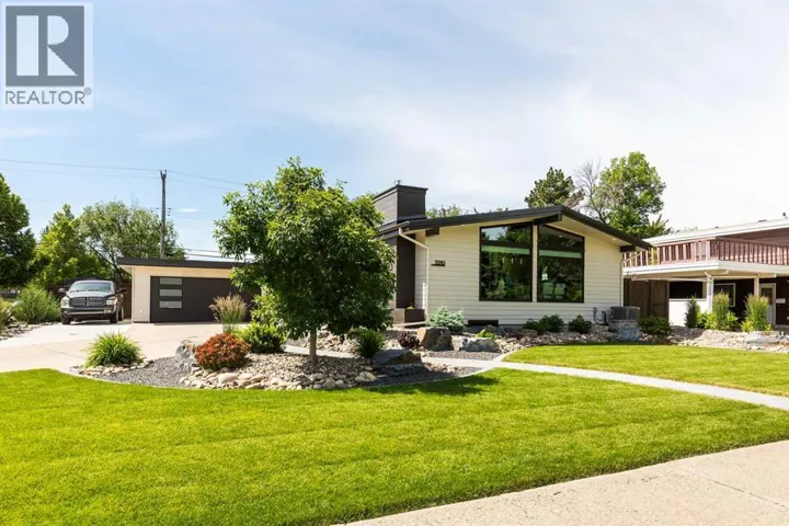 3210 South Parkside Drive, Lethbridge, Alberta T1K0E2