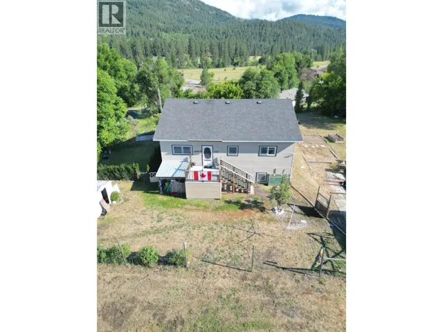 4240 Vancouver Avenue E, Grand Forks, British Columbia V0H1H5