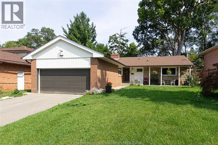 3438 ENNISKILLEN, Mississauga, Ontario L5C2N1