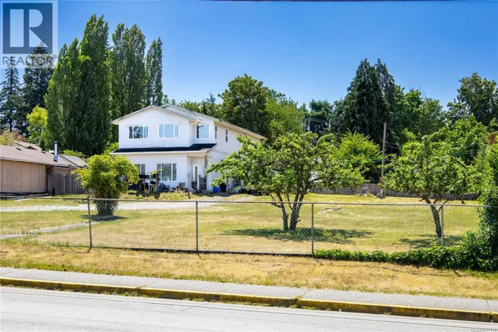 859 9th Ave, Campbell River, British Columbia V9W4B4