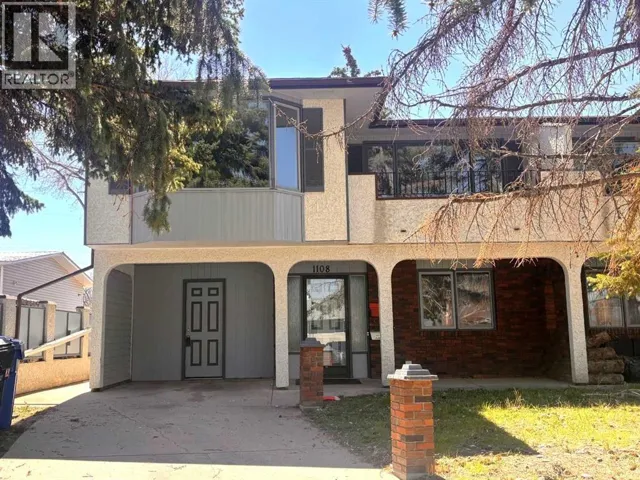 1108 10 Avenue N, Lethbridge, Alberta T1H1K1