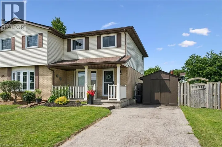 315 MAYVIEW Crescent Unit# B, Waterloo, Ontario N2V1P6