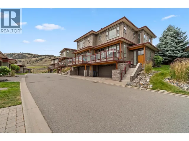 175 Holloway Drive Unit# 16, Kamloops, British Columbia V1S0B2