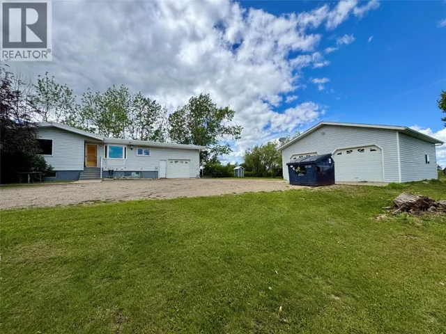 3074 208 Road, Dawson Creek, British Columbia V1G0C3