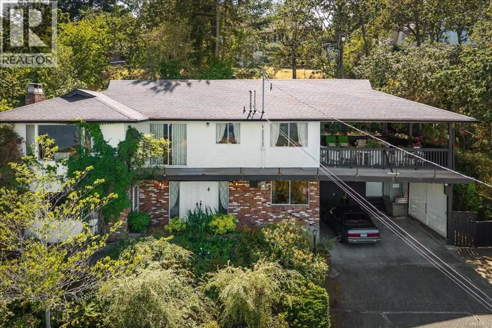 3647 Overlook Dr, Nanaimo, British Columbia V9T1M5