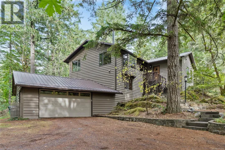 100 Viaduct Ave W, Saanich, British Columbia V9E1J3