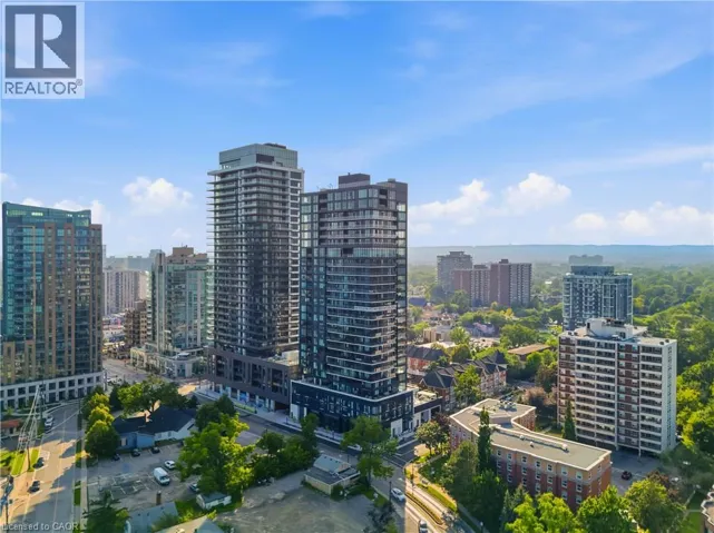 370 MARTHA Street, Burlington, Ontario L7R0G9