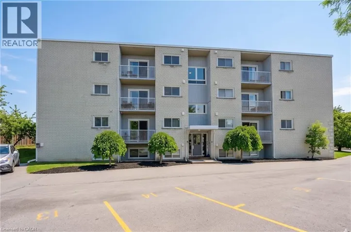 37 CONROY Crescent Unit# 1, Guelph, Ontario N1G2V5