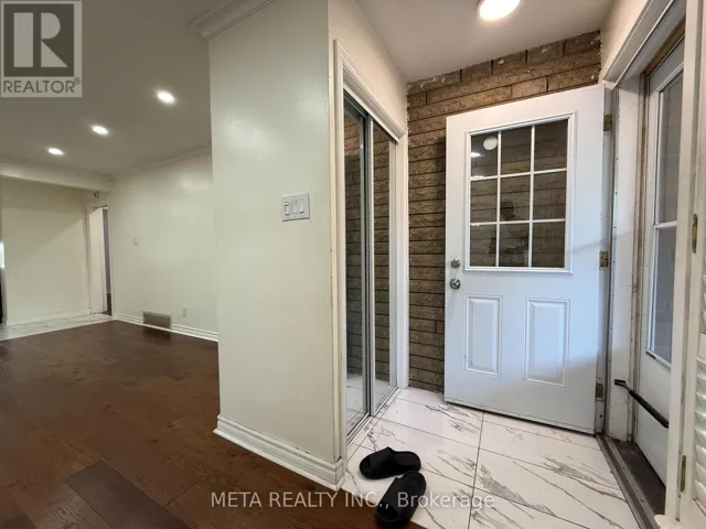 556 MCCOWAN ROAD, Toronto (Bendale), Ontario M1J1J8