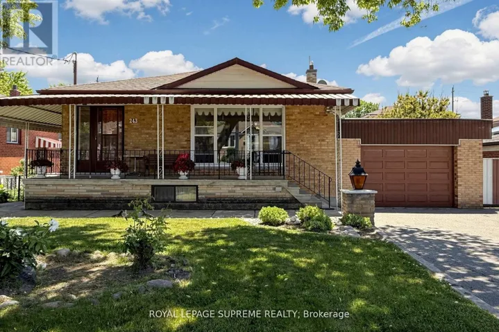 243 EPSOM DOWNS DRIVE, Toronto (Downsview-Roding-CFB), Ontario M3M1T3