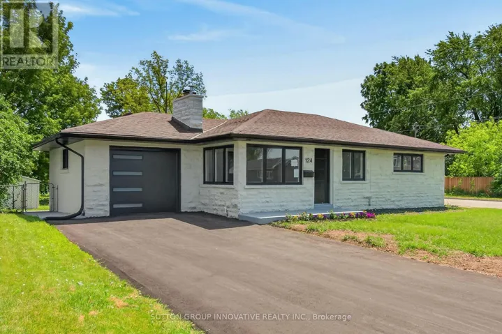 124 CORMAN AVENUE, Hamilton (Stoney Creek), Ontario L8G3W4