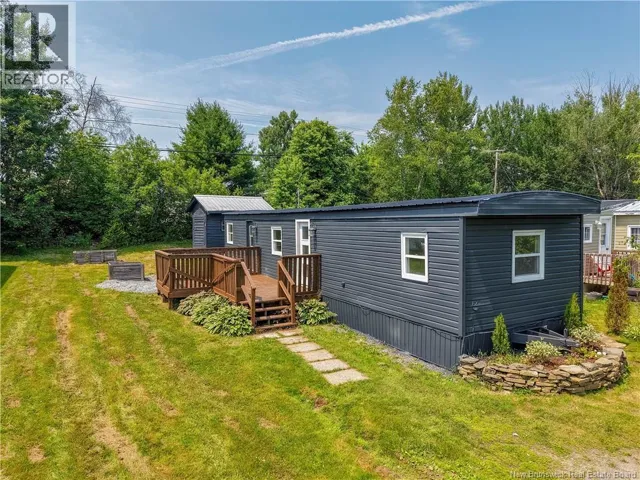 62 Hedgeview Drive, Hanwell, New Brunswick E3B6S2