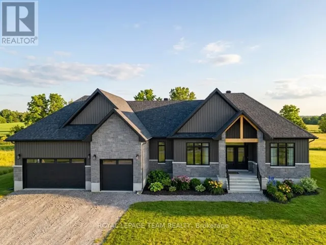 224 TRUDEAU CRESCENT, Russell, Ontario K4R1E5
