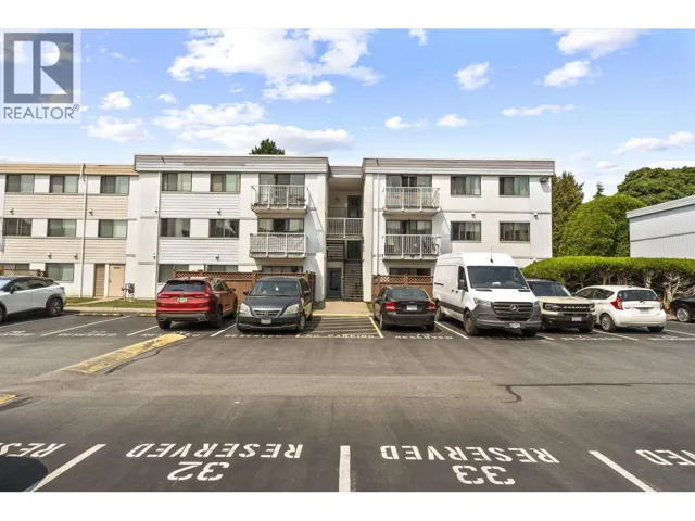 110 7180 LINDSAY ROAD ROAD, Richmond, British Columbia V7C3M6