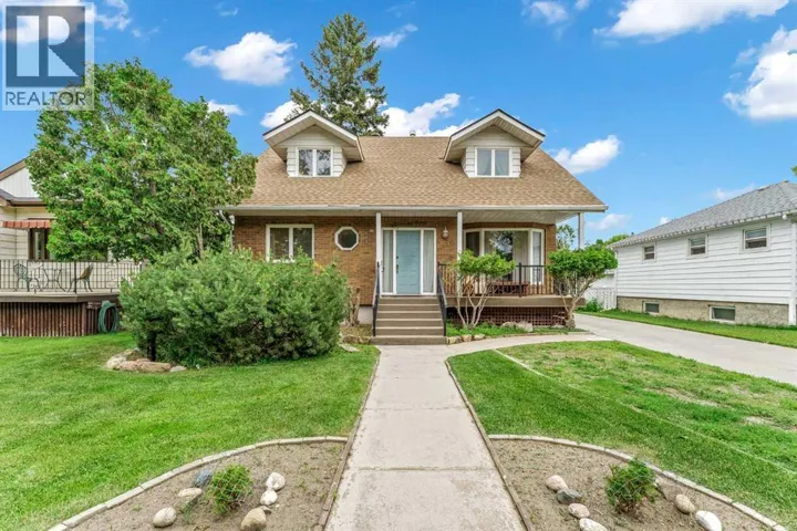28 Aberdeen Street SE, Medicine Hat, Alberta T1A0P7