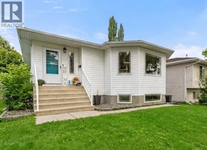 5224 43 Street, Camrose, Alberta T4V1B7