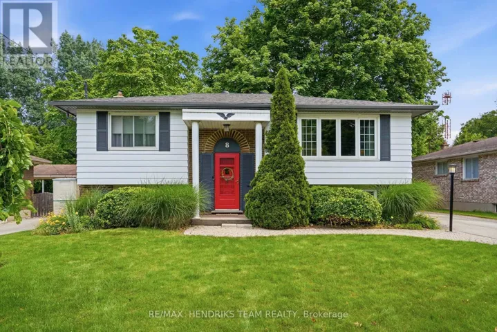 8 TUDOR GATE PLACE, St. Catharines (Lakeshore), Ontario L2M1K6