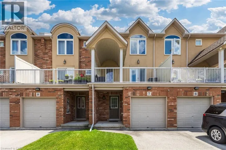 1253 SILVAN FOREST Drive Unit# 7, Burlington, Ontario L7M0B7