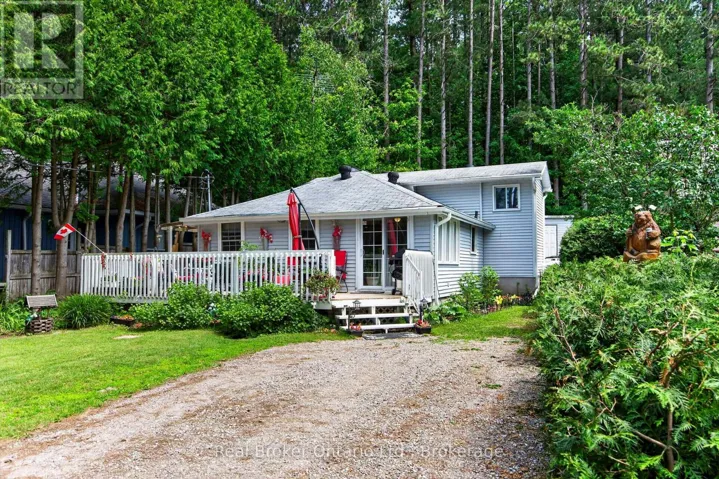 81 ANDREW DRIVE, Tiny, Ontario L9M0B4