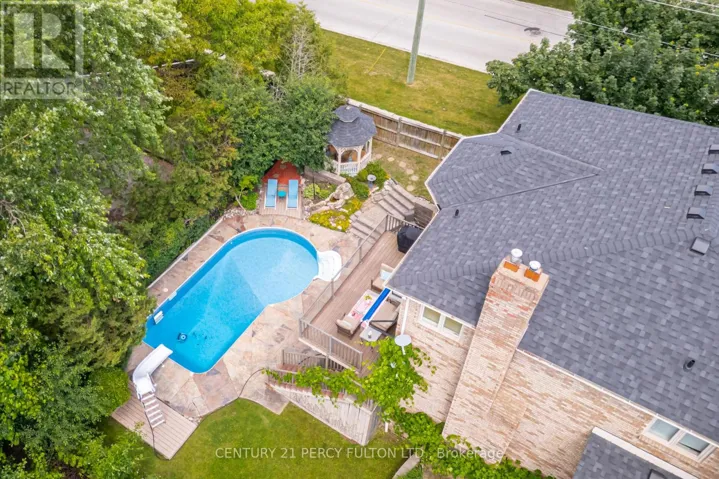 898 BAYLAWN DRIVE, Pickering (Liverpool), Ontario L1X2N7