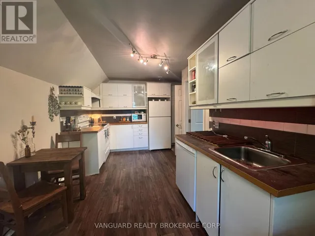 STUDIO - 76 WELLINGTON STREET, New Tecumseth (Alliston), Ontario L9R1G8