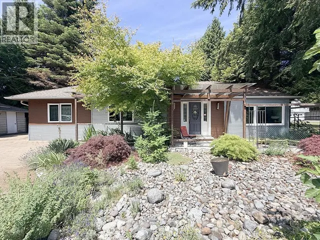 2625 EAST ROAD, Anmore, British Columbia V3H5G9