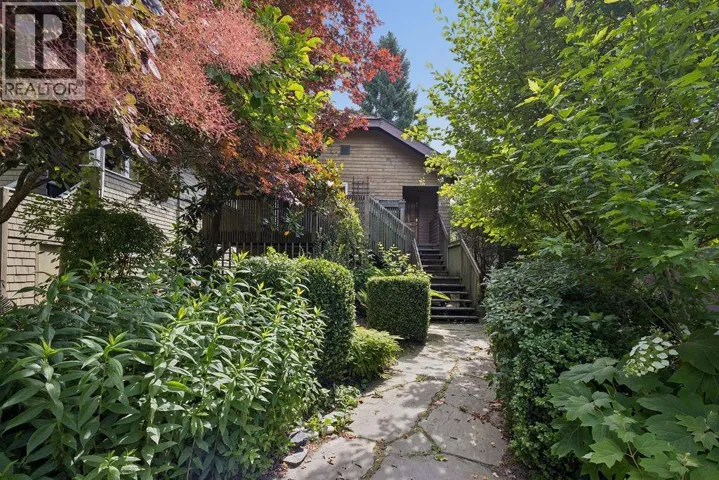 5998 LARCH STREET, Vancouver, British Columbia V6M4E4