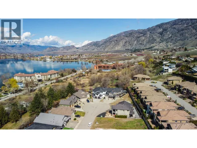 18 Chardonnay Court, Osoyoos, British Columbia V0H1V6
