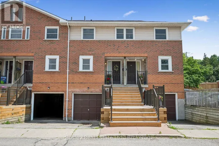 21 - 459 BEECHWOOD PLACE, Waterloo, Ontario N2T2N8
