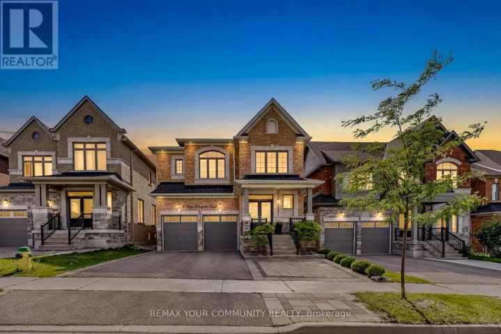 8 SNAP DRAGON TRAIL, East Gwillimbury (Holland Landing), Ontario L9N0S9