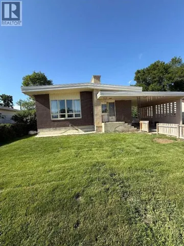 1505 6a, Lethbridge, Alberta T1H0V9