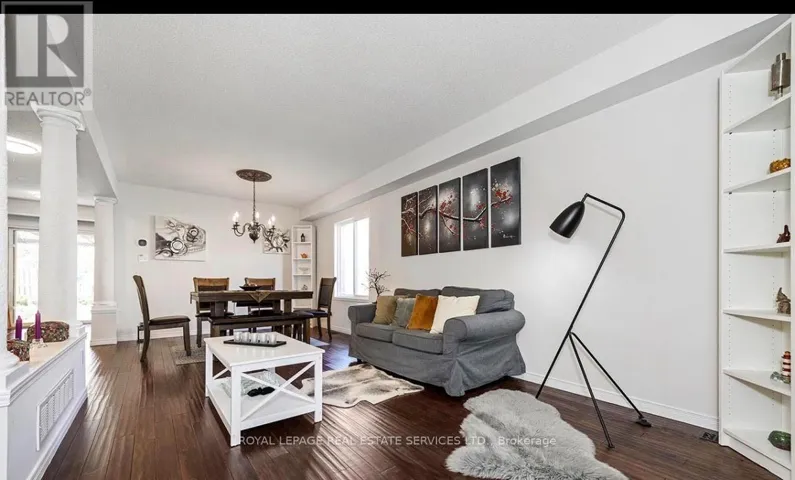 635 COMMONWEALTH CRESCENT, Kitchener, Ontario N2E4J9
