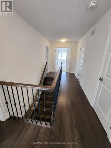 15 GEORGINA STREET, Kitchener, Ontario N2R0S6