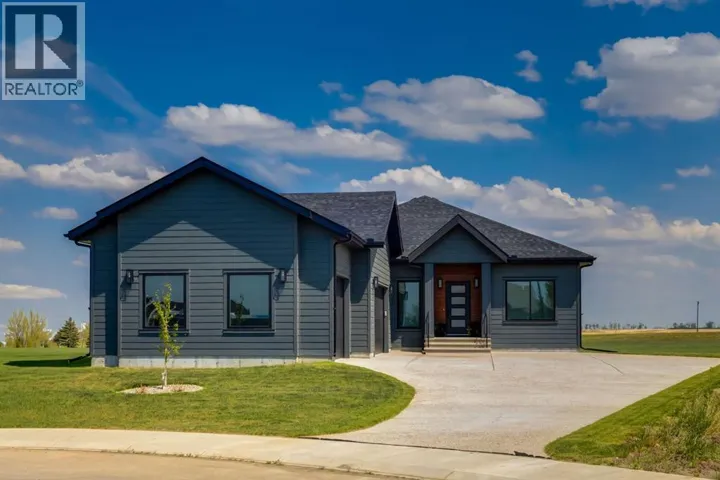 232 Red Tail Ridge SE, High River, Alberta T1V0J8