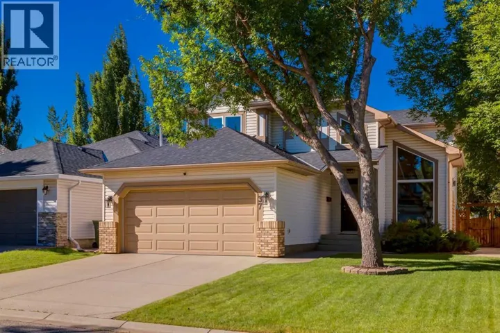 37 Douglasview Circle SE, Calgary, Alberta T2Z2P4