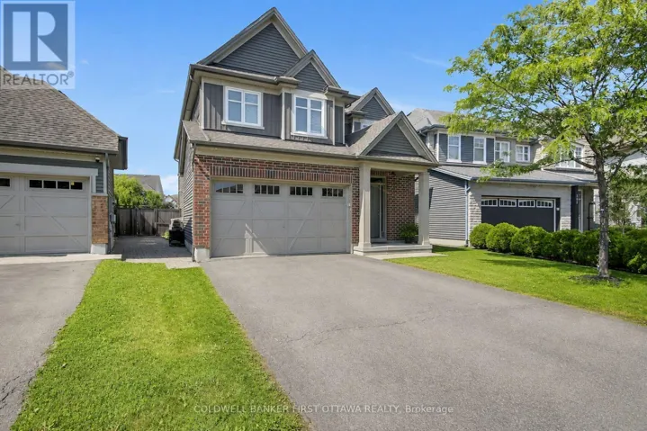 104 GRACEWOOD CRESCENT, Ottawa, Ontario K1T0J5
