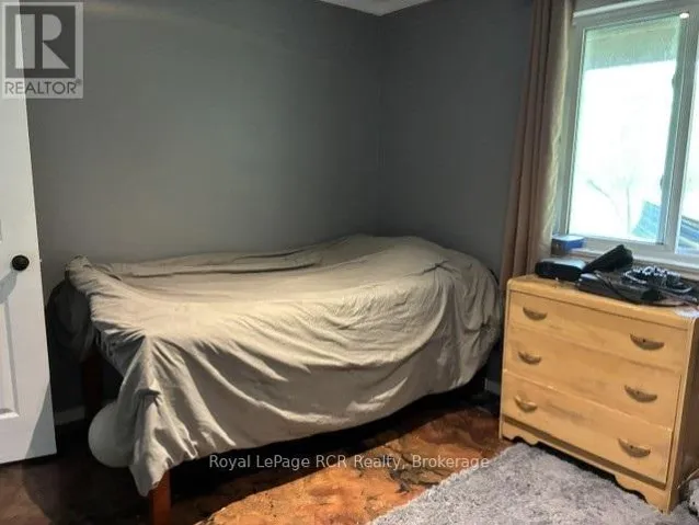 780