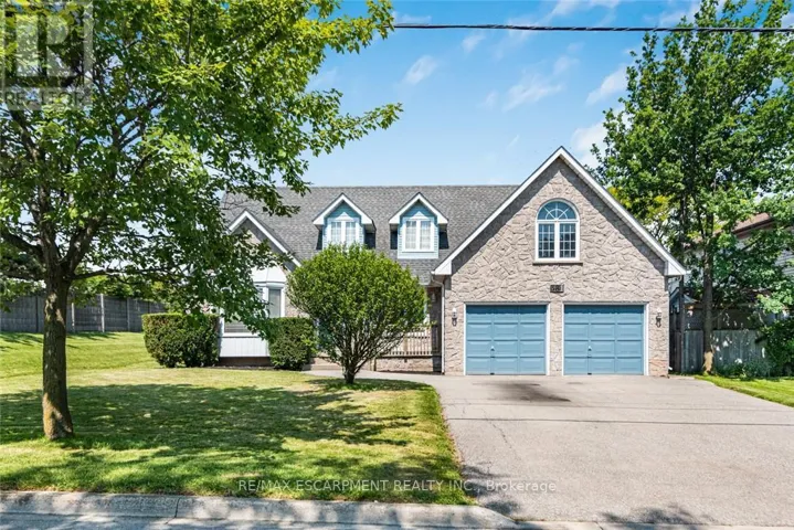 381 KERMAN AVENUE, Grimsby (Grimsby Beach), Ontario L3M5C4