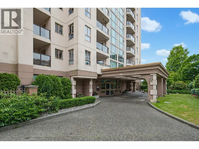 202 612 FIFTH AVENUE, New Westminster, British Columbia V3M1X5