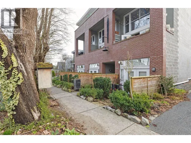 307 980 W 22ND AVENUE, Vancouver, British Columbia V5Z2A1