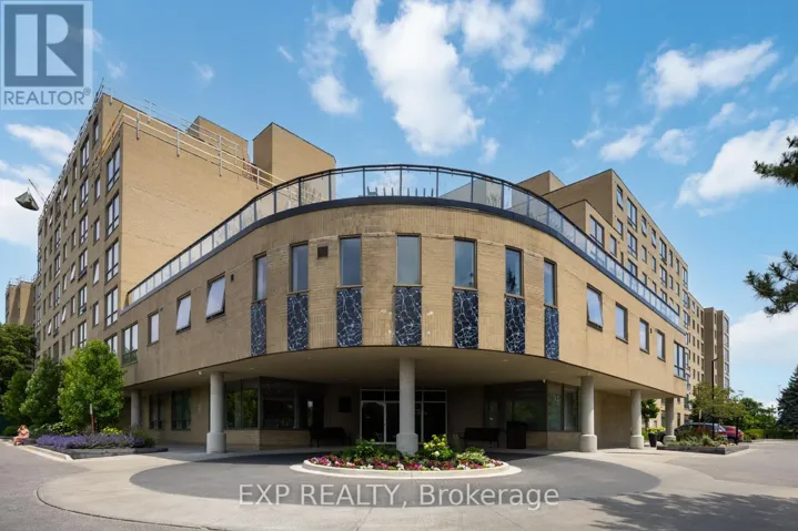 716 - 326 MAJOR MACKENZIE DRIVE E, Richmond Hill (Crosby), Ontario L4C8T4