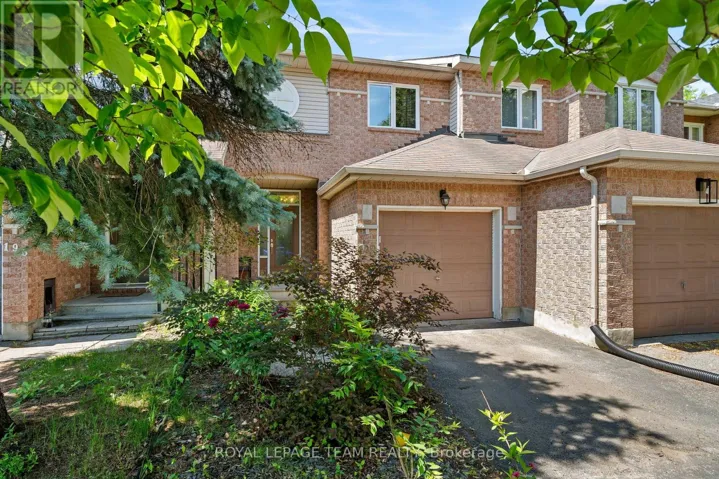 193 THORNBURY CRESCENT, Ottawa, Ontario K2G6C2