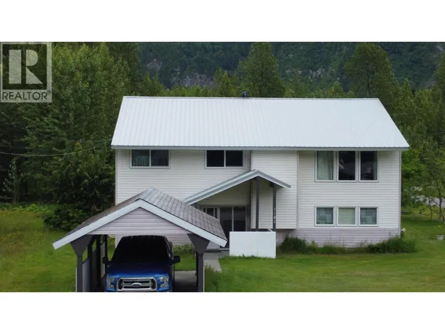 1304 RAVEN STREET, Stewart, British Columbia V0T1W0