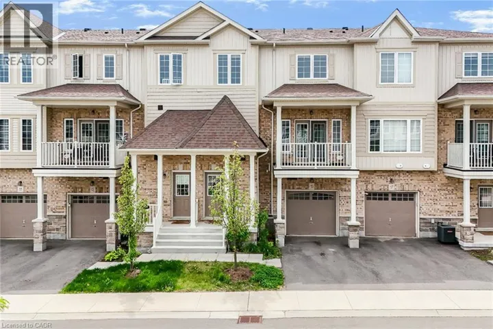 15 DEWBERRY Drive, Kitchener, Ontario N2B0A9