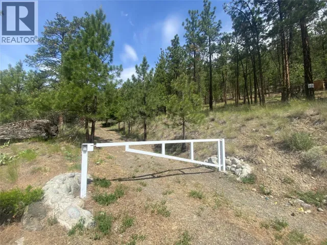 101 AIRPORT Road, Lillooet, British Columbia V0K1V0